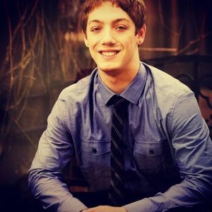 Meet your Posher, Travis